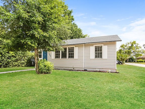 2nd image of 3257 Liberty Cir