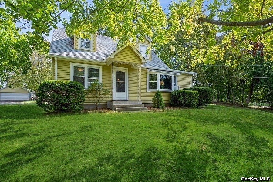 1st image of 88 Church Ln