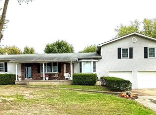 206 N Alvarado Ave, Belle, MO 65013