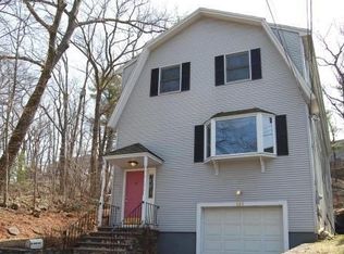 181 Walker Rd, Swampscott, MA 01907