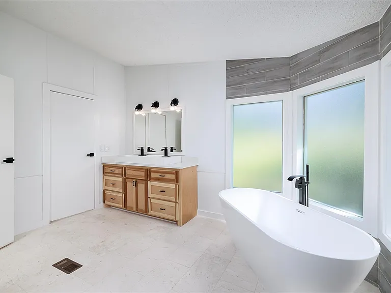 1579 Tara Dr — Photo 15