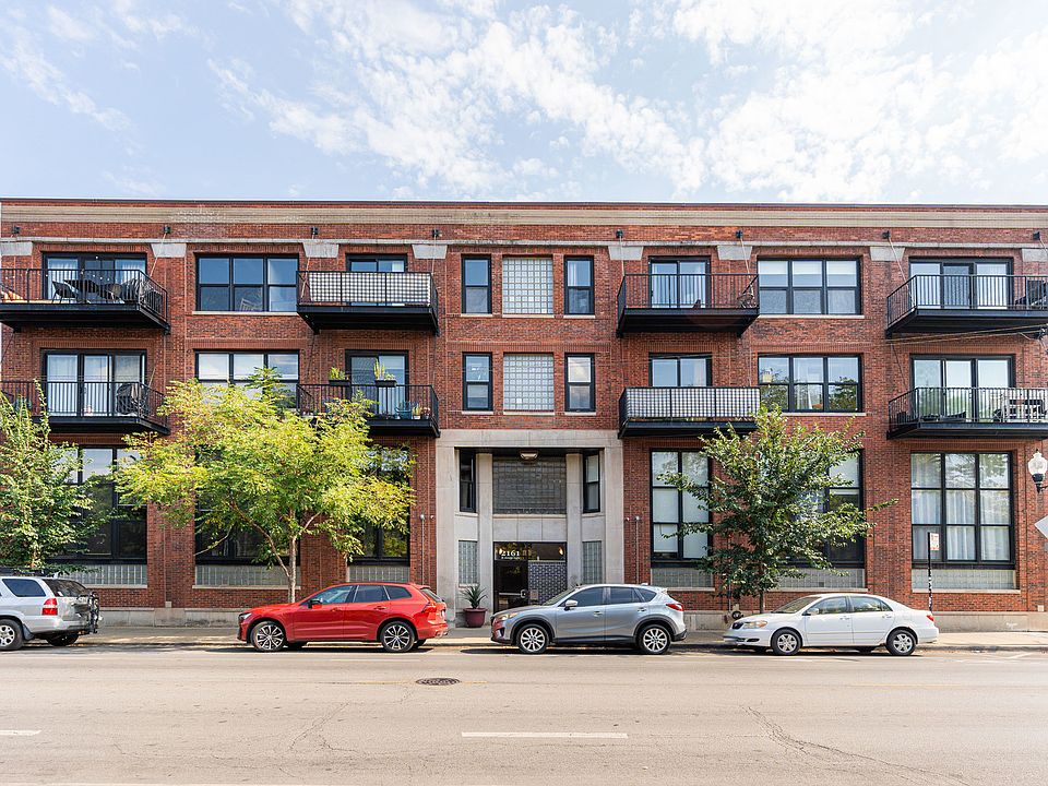 1st image of 2161 N California Ave APT 309