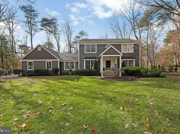 24 Concord Dr, Shamong, NJ 08088