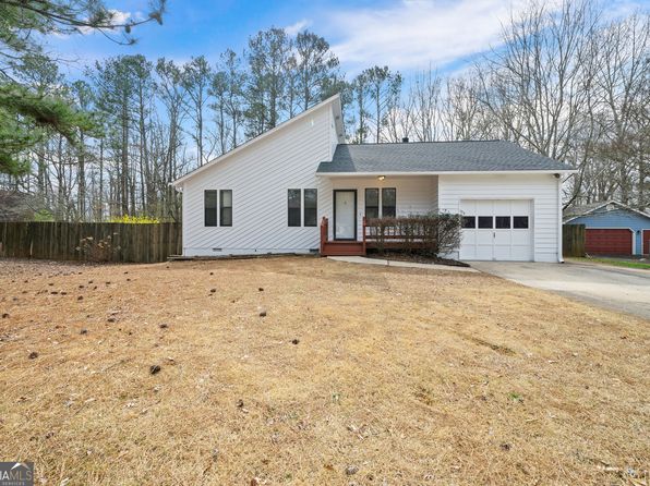 1358 Hardy Cir