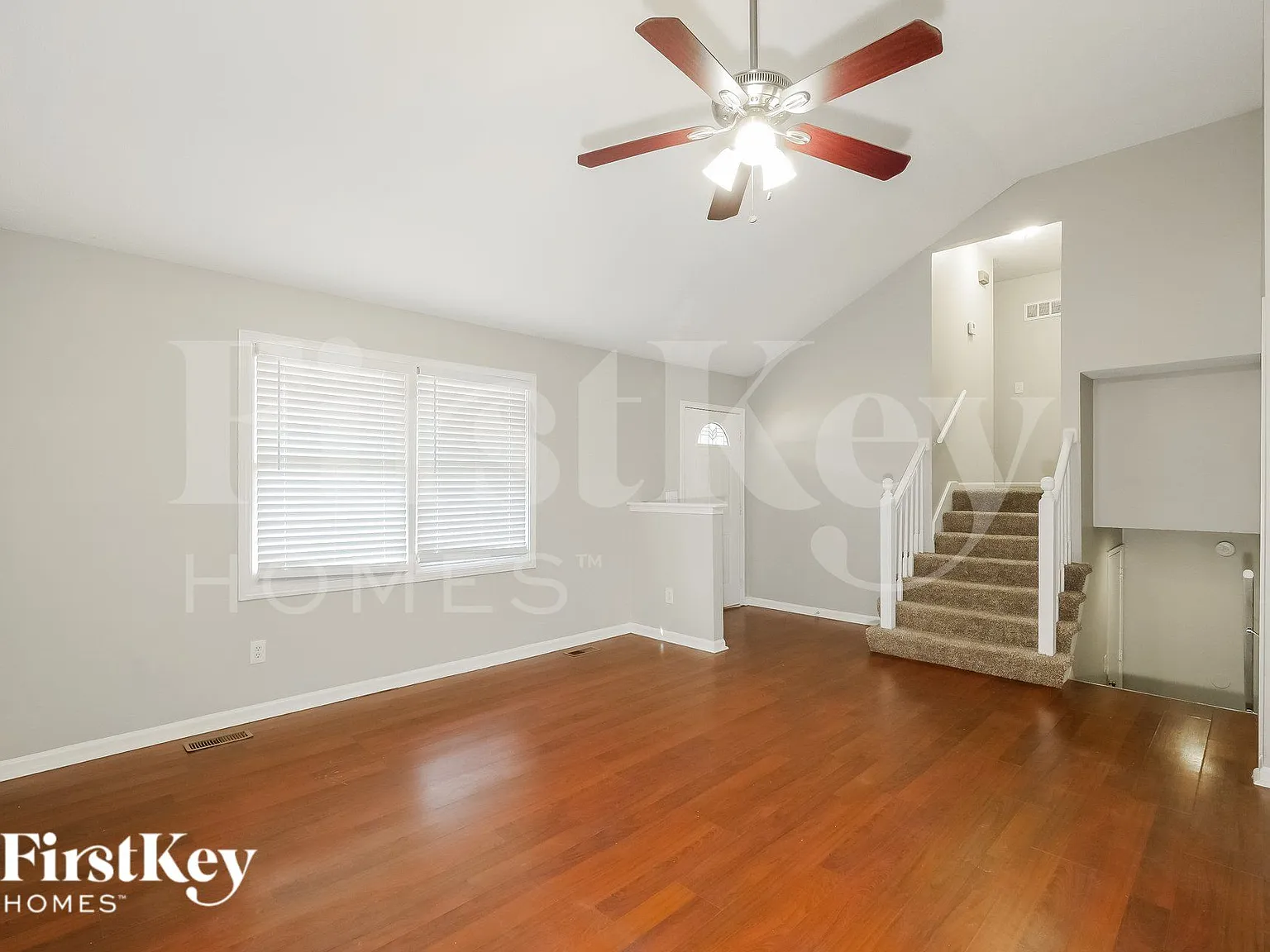3 bed, 2.0 bath, 2580 sqft, $2,655 — Photo 3