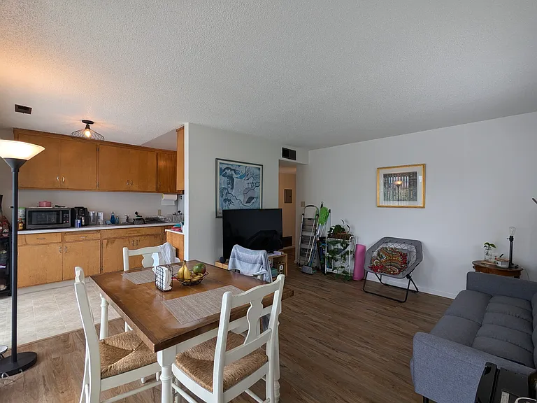 1810 Bonita Ave #B — Photo 10