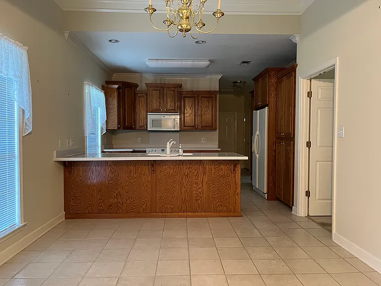 13290 English Cv — Photo 5