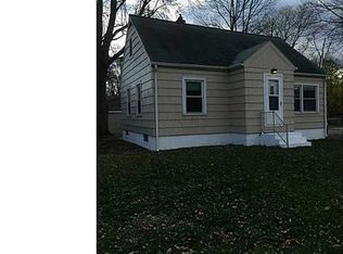 1101 E McDevitt Ave, Jackson, MI 49203