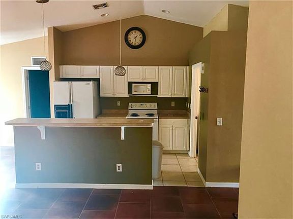5th image of 750 Pinecastle Dr