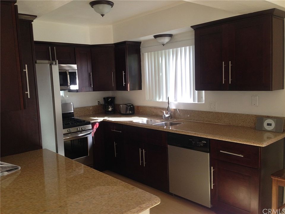 1st image of 718 Marigold Ave #B
