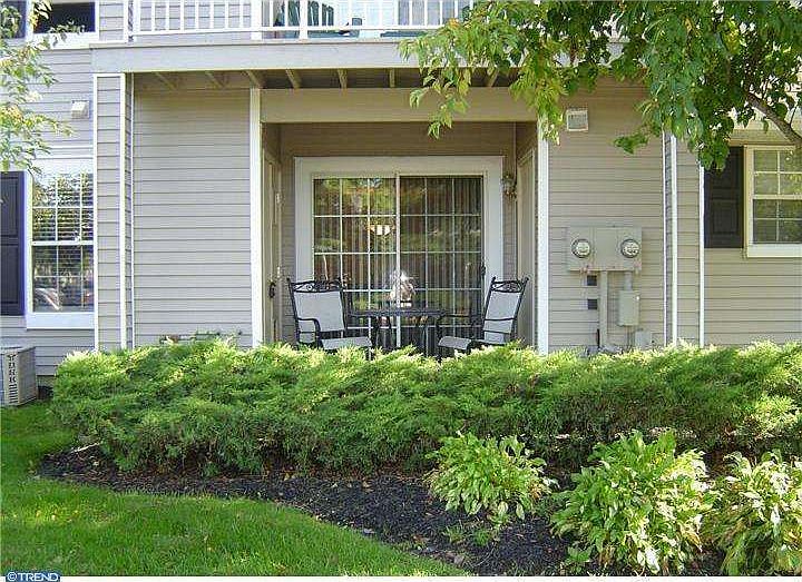 2nd image of 4007 Saxony Dr #A