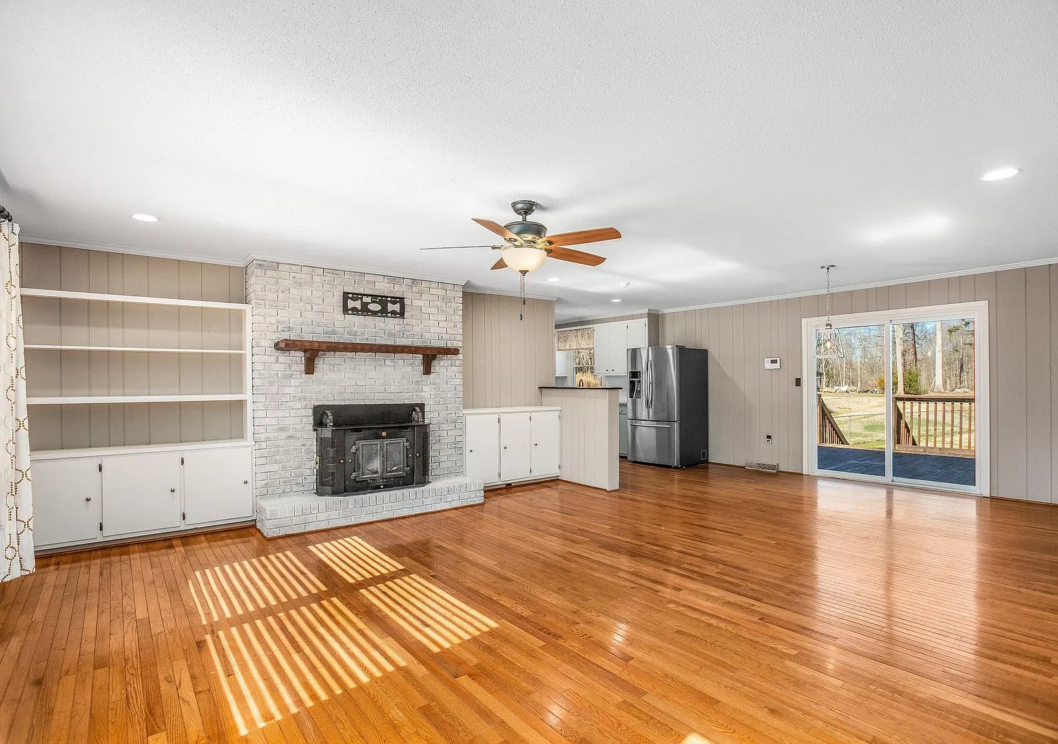 Winston-Salem 3BR with Finished Basement & Fenced Yard — Photo 4