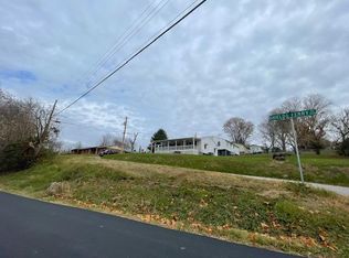 2032 Shields Ferry Rd, Morristown, TN 37814