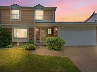 2168 Keystone Dr, Sterling Heights, MI 48310