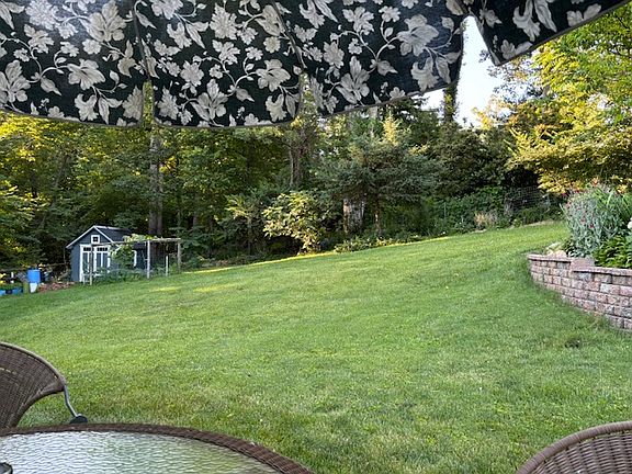 3rd image of 9104 Braeburn Dr