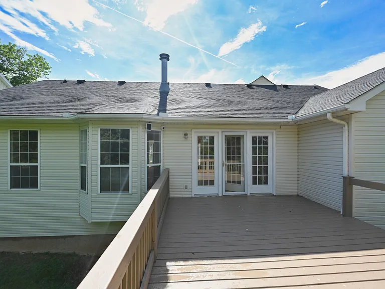 164 W Harbor Dr — Photo 43