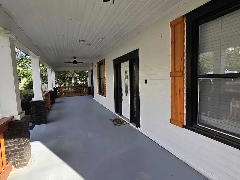 402 Meriwether St — Photo 5
