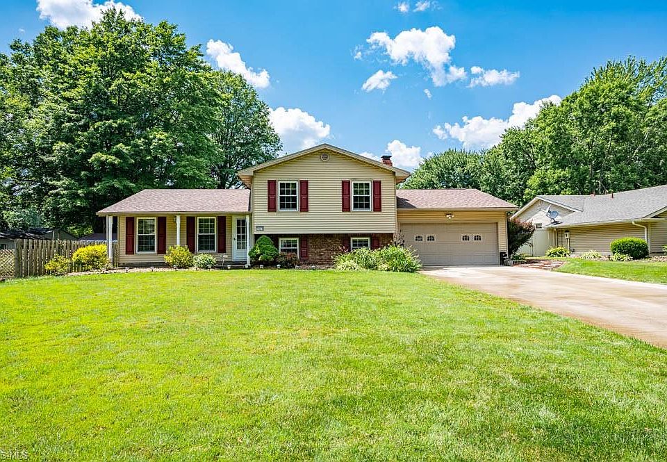 1st image of 7626 Red Fox Dr