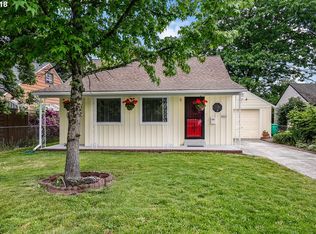 4934 SE 67th Ave, Portland, OR 97206