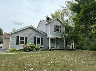 460 Upper Valley Rd, Rochester, NY 14624