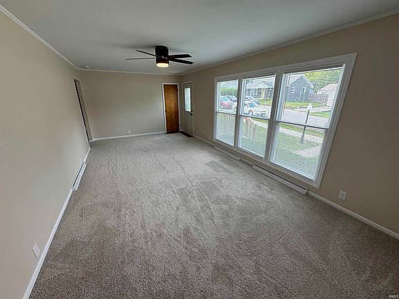 5th image of 251 Forrest Ave