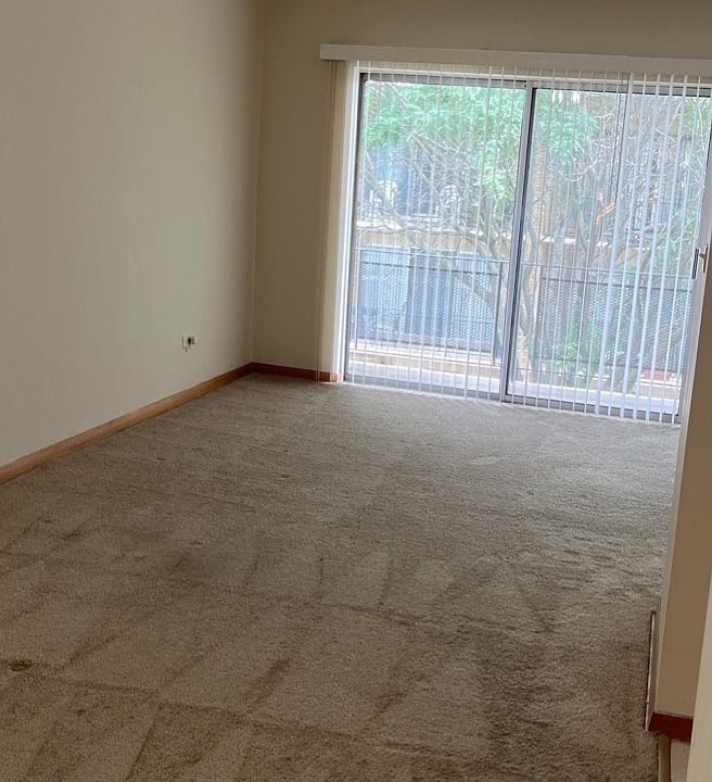 1st image of 9955 S Cicero Ave APT 302