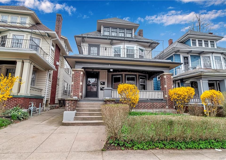 1st image of 253 Pennsylvania St
