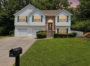904 Pointers Way, Lawrenceville, GA 30043