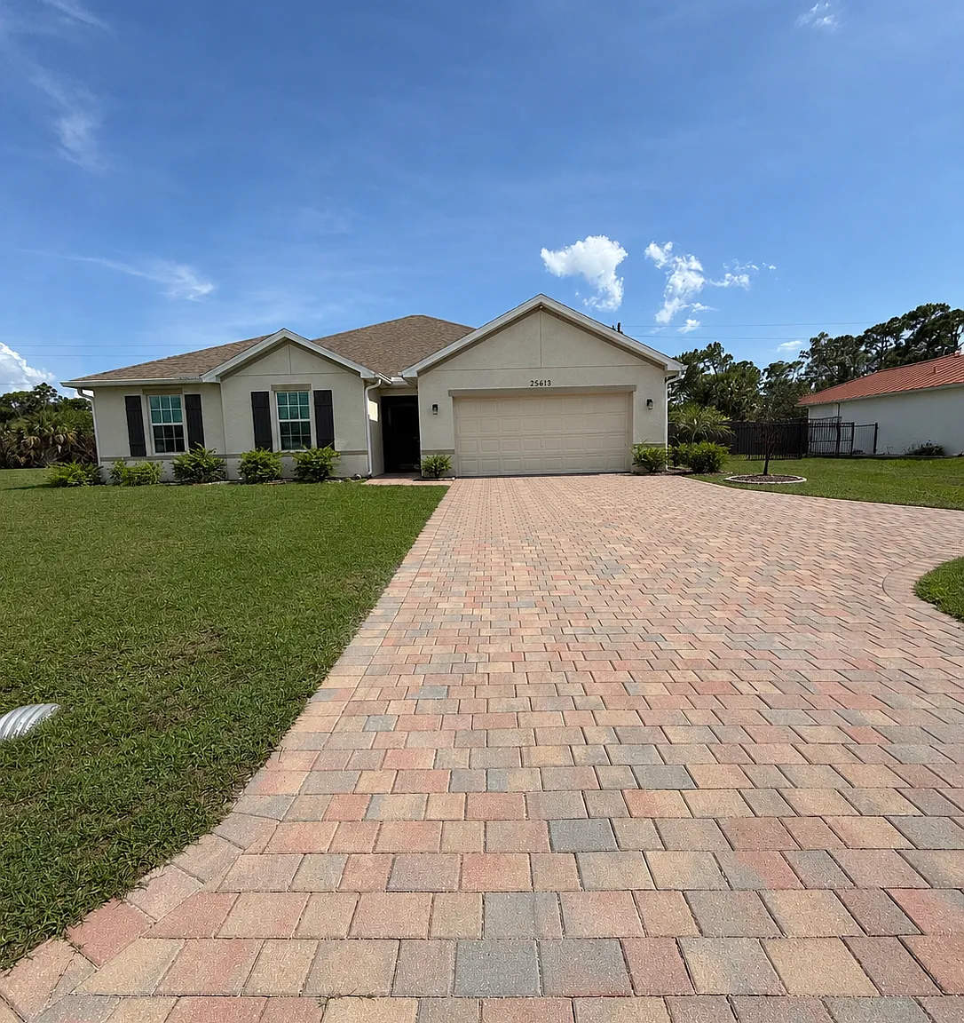 25613 Prada Dr — Photo 1