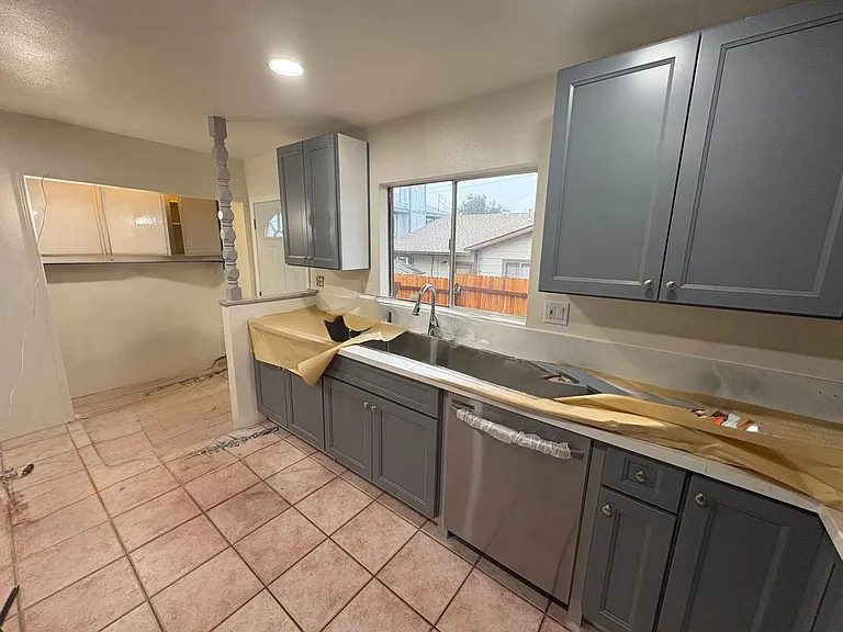 23162 Smith Rd — Photo 22