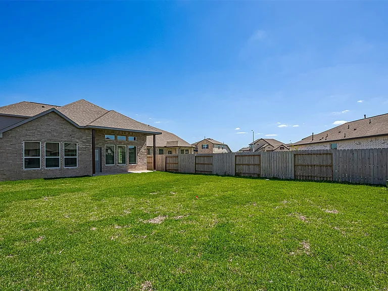 2405 Seamist Cove Ln — Photo 49