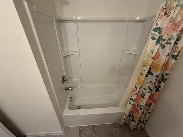 422 Sweetgrass Dr — Photo 21