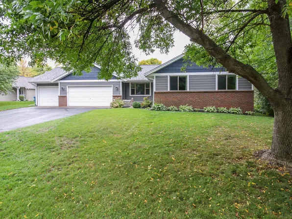 818 Sartell Ln, Sartell, MN 56377