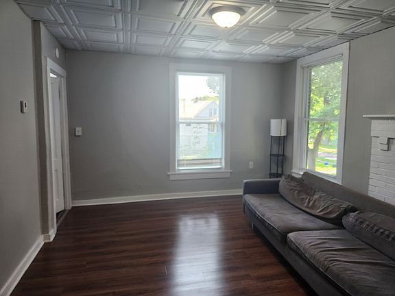 3rd image of 510 Greenwood Pl Floor 2