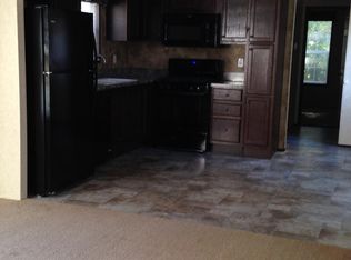 16 Oak Tree Ln, Elkton, MD 21921