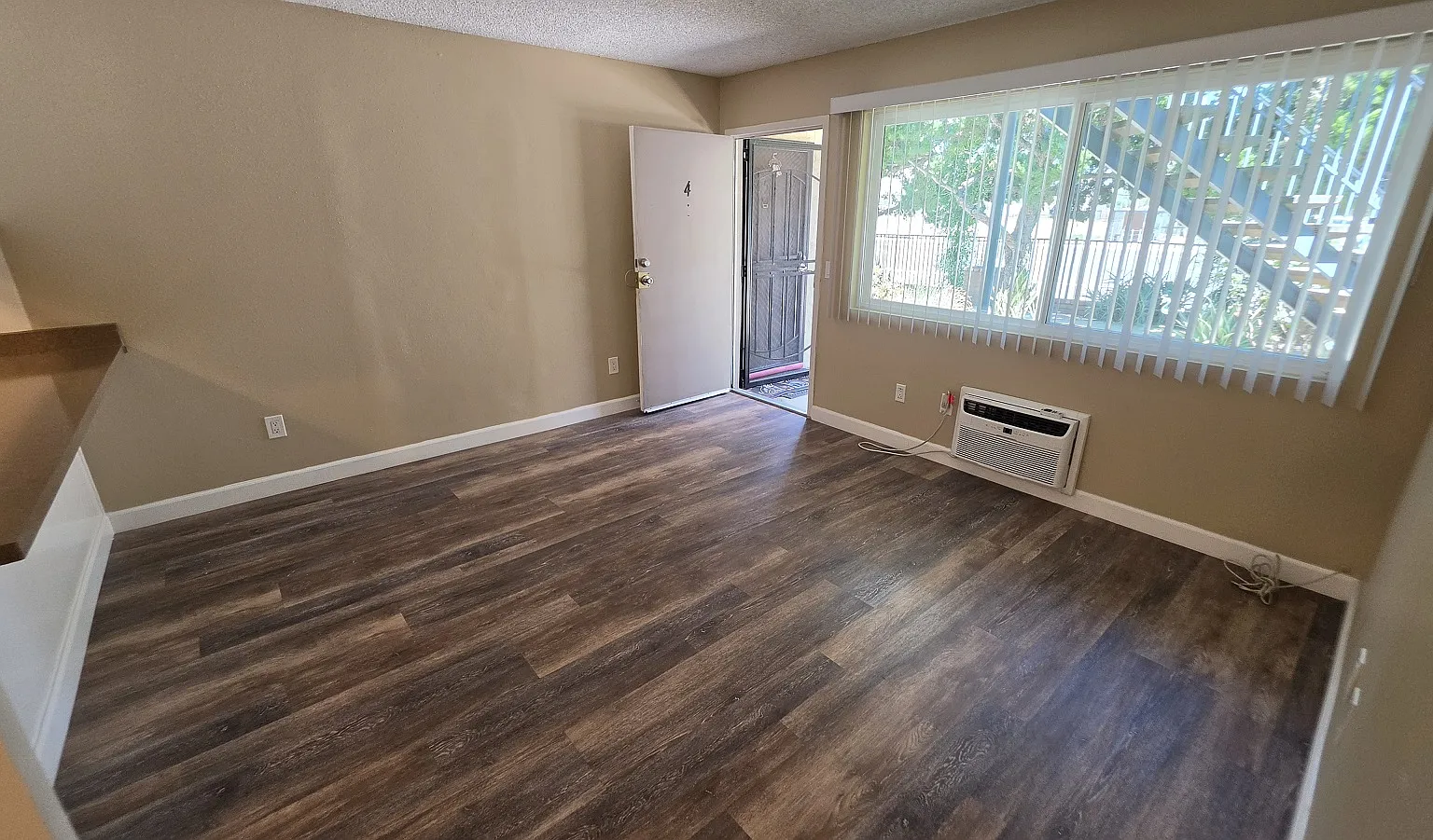1 bed, $1,695 — Photo 2