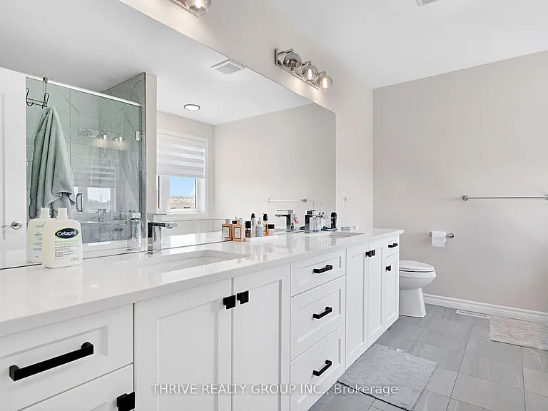 1011 Riverbend Rd — Photo 17