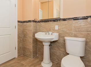 24 W 30th St #1, Bayonne, NJ 07002