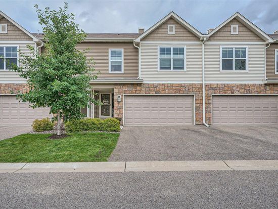 345 Stonewood Pl, Burnsville, MN 55306