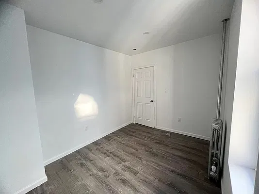 Rented by Brookhaus Capital Inc | media 3