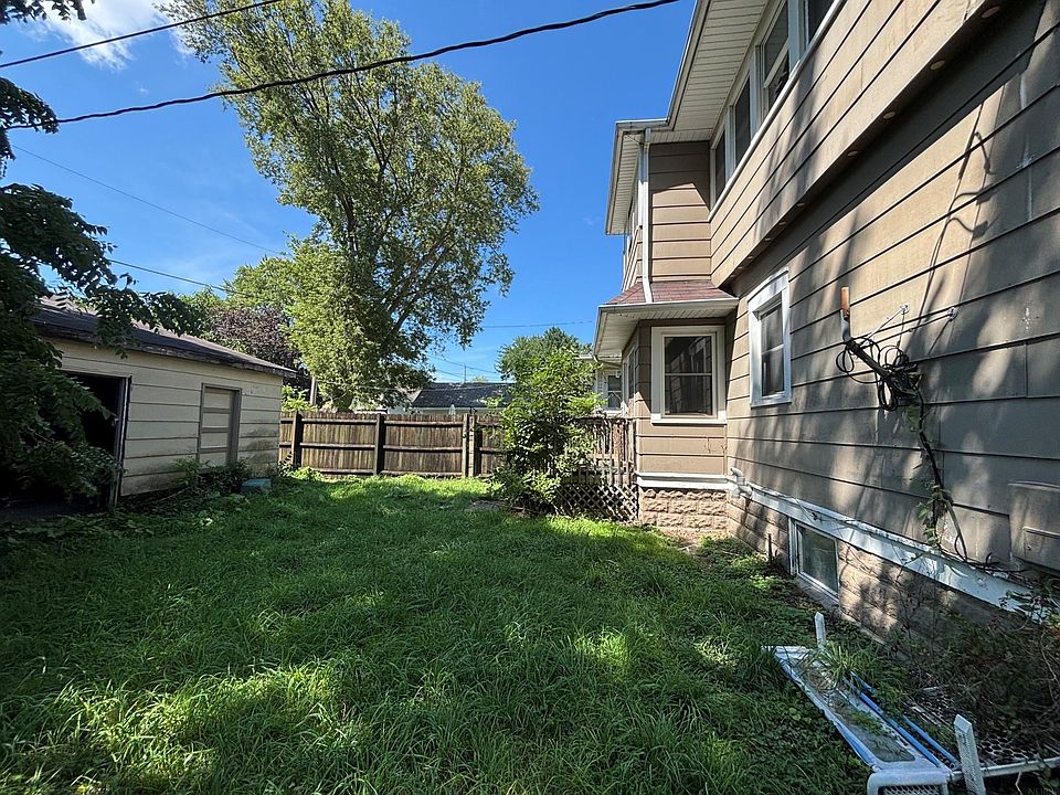 2nd image of 219 Reber Ave