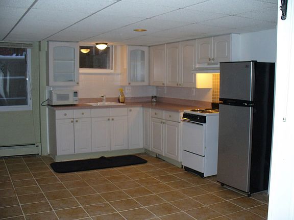 Kitchen lower level main hse