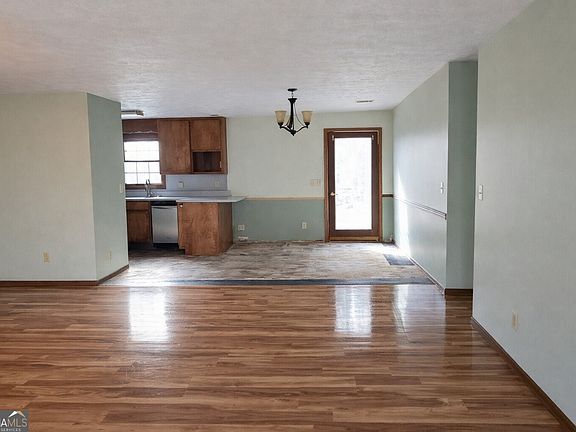 4th image of 198 Abner Rd