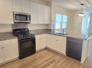 5374 N Alumni Ln, San Bernardino, CA 92407