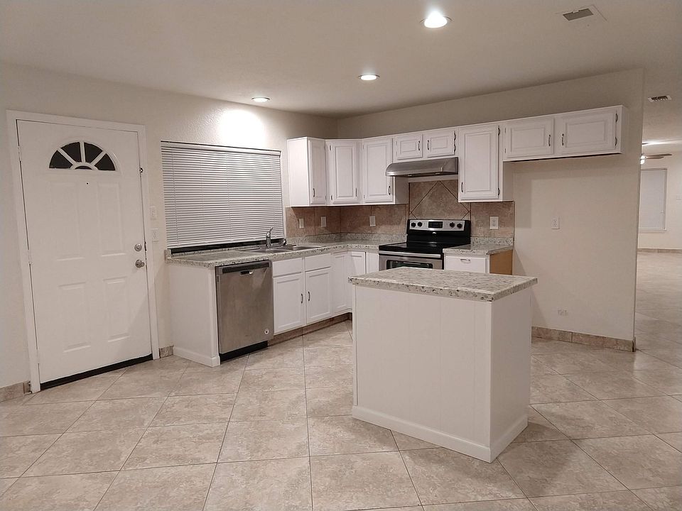 1st image of 1525 Golden Grove Dr