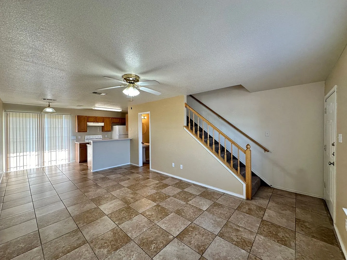 5910 Greengate — Photo 4