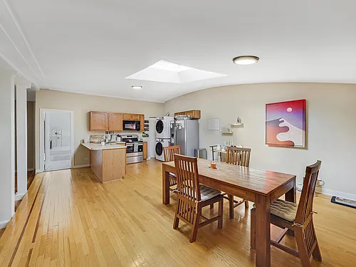 4942 N Sheridan Rd #8 Photo 1