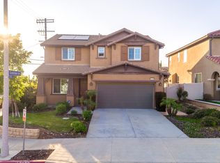 13429 Red Hawk Dr, Sylmar, CA 91342