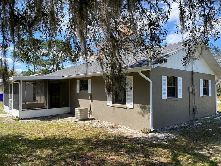 622 Lemans Dr — Photo 4