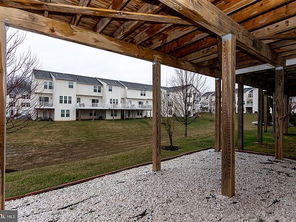 3rd image of 227 Bardel Dr #227